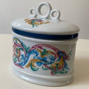 Vintage 1950s Palais De Versailles Elizabeth Arden Porcelain Oval Trinket Box